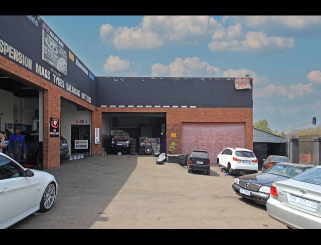 640M² BUSINESS FOR SALE IN BRIXTON